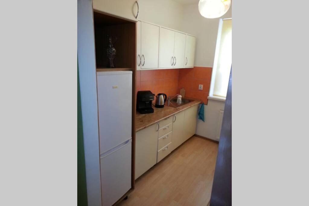Apartament Przy Wroclawskim Stadionie Екстериор снимка