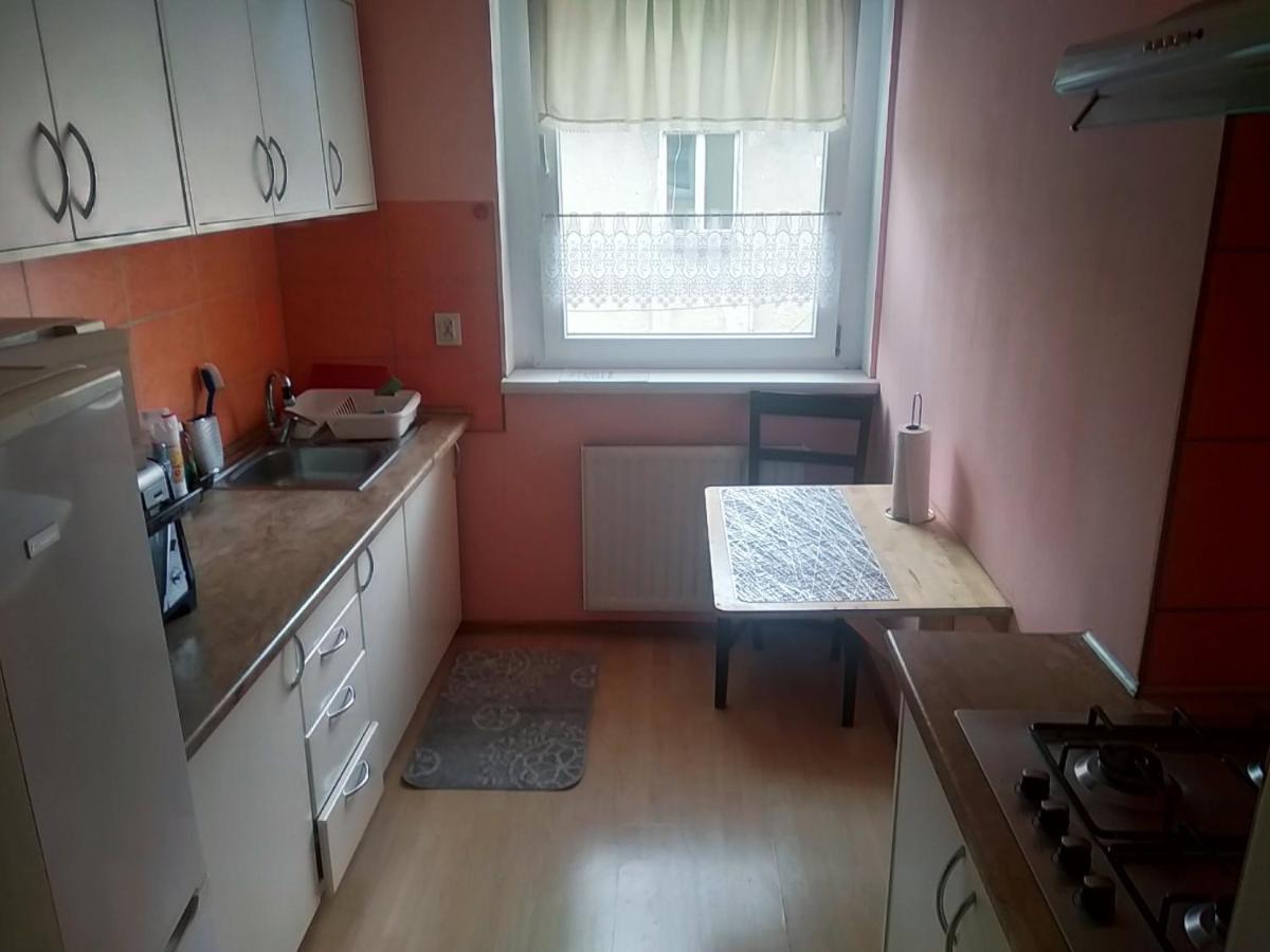 Apartament Przy Wroclawskim Stadionie Екстериор снимка