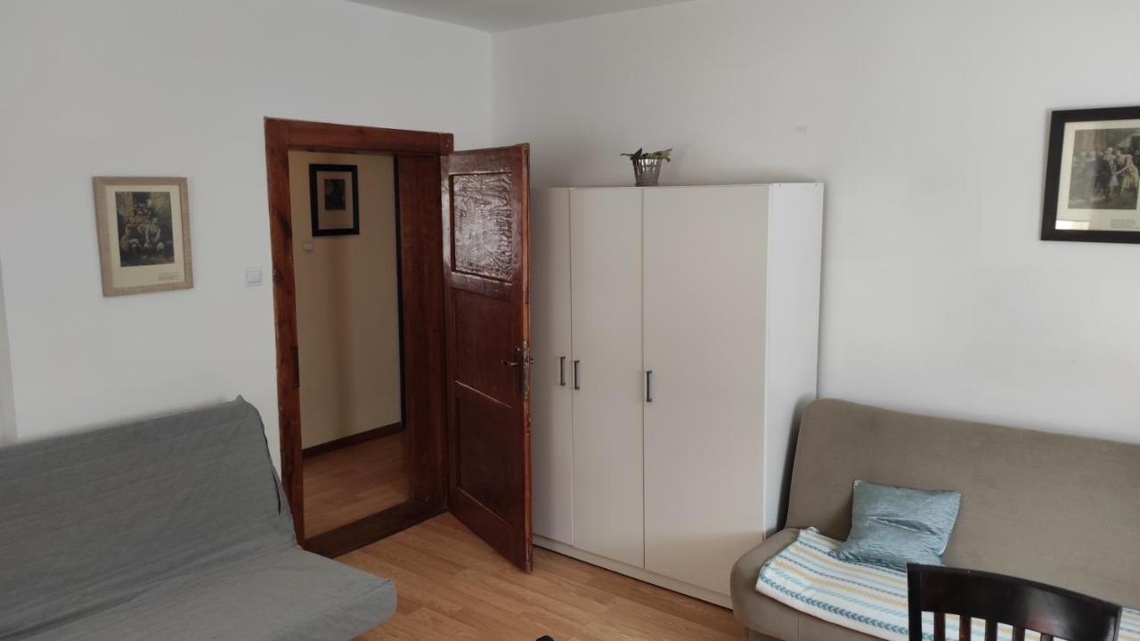 Apartament Przy Wroclawskim Stadionie Екстериор снимка