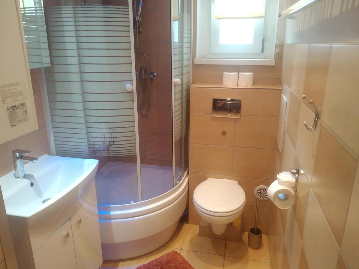 Apartament Przy Wroclawskim Stadionie Екстериор снимка