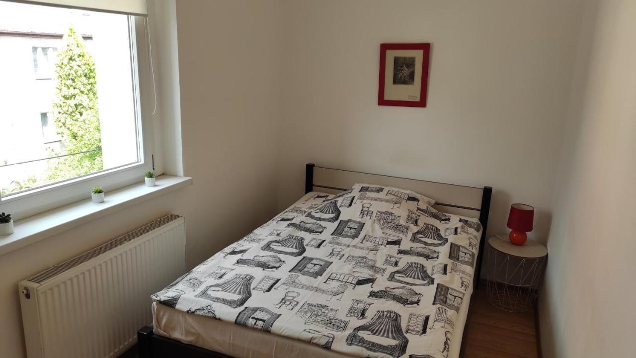 Apartament Przy Wroclawskim Stadionie Екстериор снимка